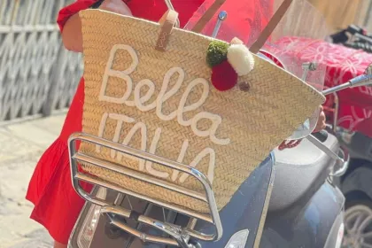 Bigger view of Ti belle